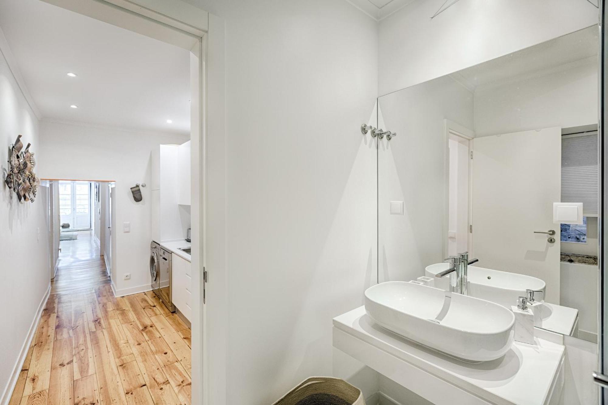 Architectural Gem In Bica Apartment Lisabona Exterior foto